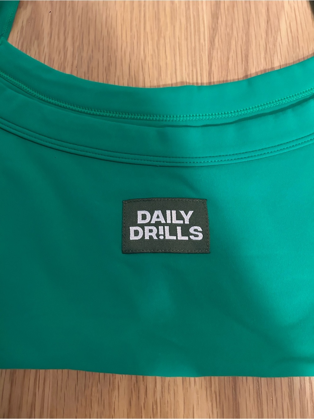 Daily Drills Chill! Everyday Bra & V Shortie Shorts Set- Kelly Green Size XL NWT - Picture 9 of 16